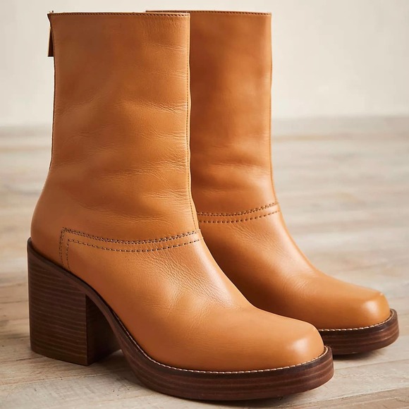 Free People Shoes - NEW - FREE PEOPLE Portwood Heel Boot in Toasted Butter - Size 37